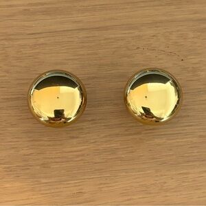 Set of 2 cabinet door knobs Solid brass. New